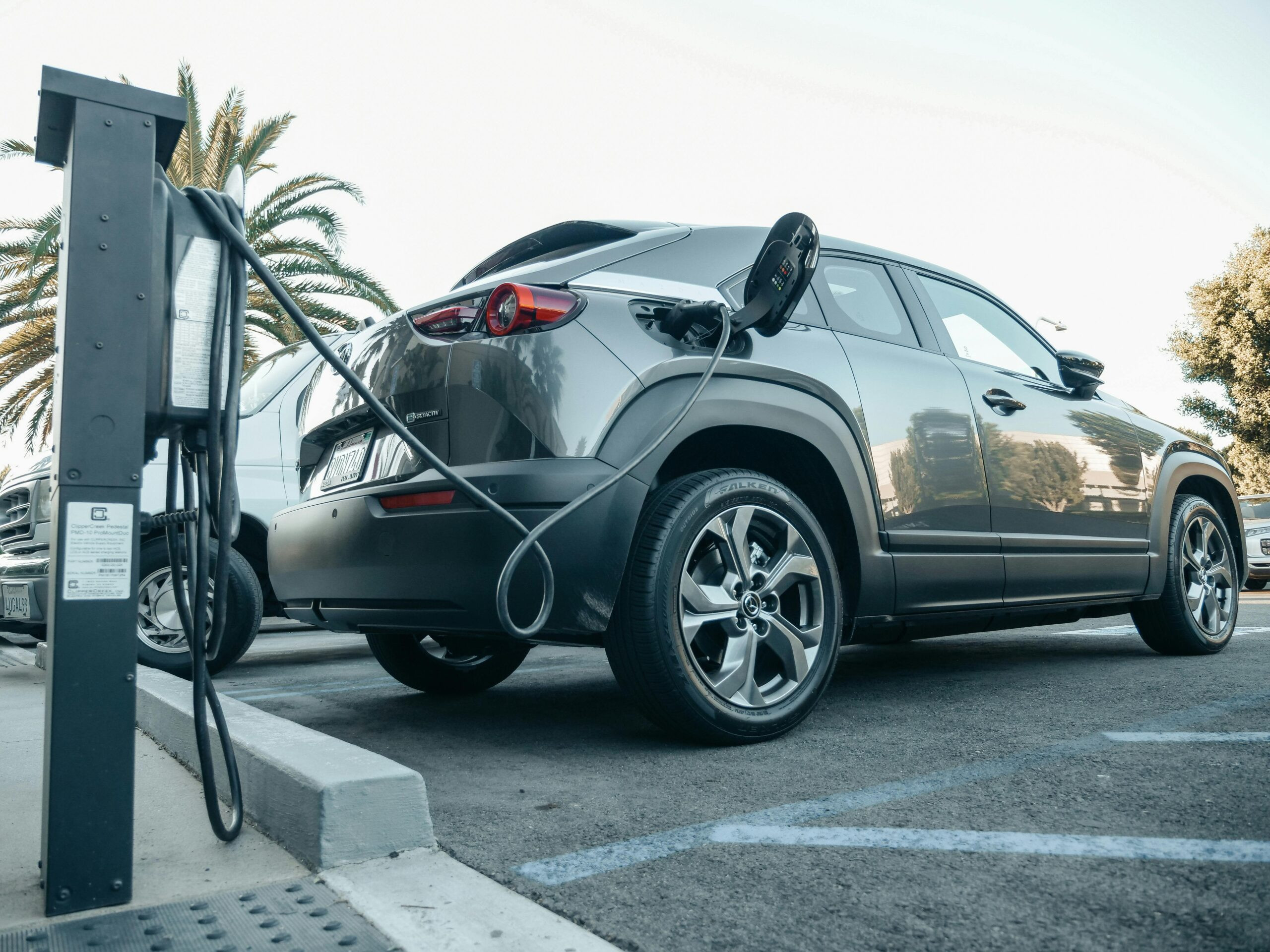Quelles sont les meilleures offres d’électricité en 2025 pour véhicules électriques ?